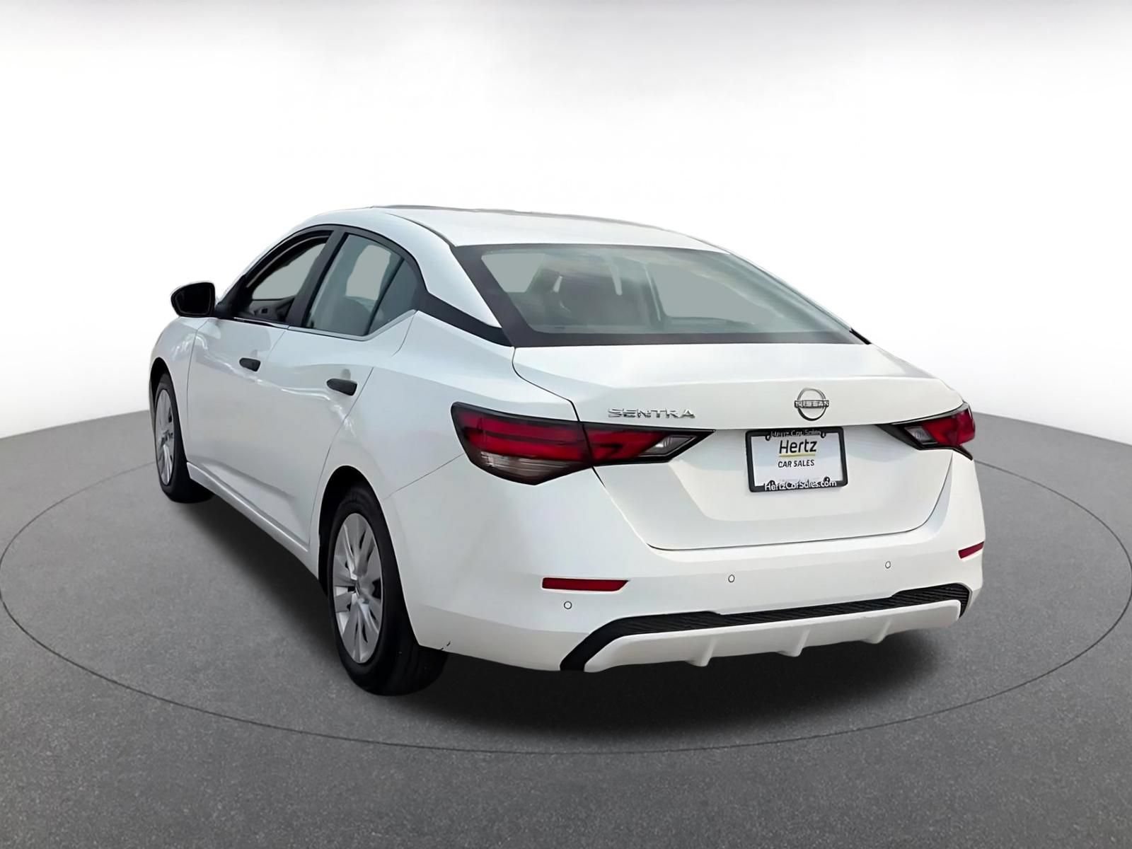 Used 2025 Nissan Sentra S FWD image 11