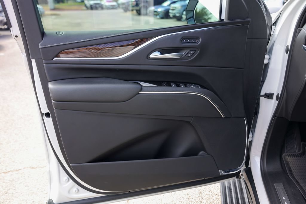 Used 2023 Cadillac Escalade Sport Platinum RWD image 24