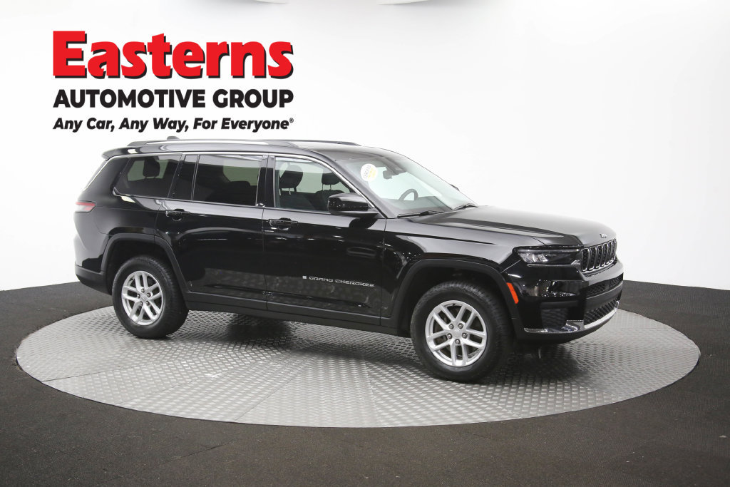 Used 2023 Jeep Grand Cherokee L Laredo AWD/4WD image 53