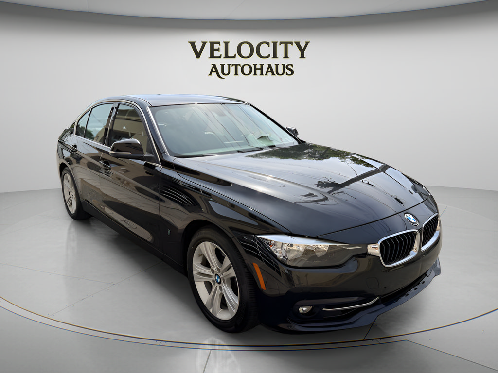 Used 2017 BMW 330e RWD image 1