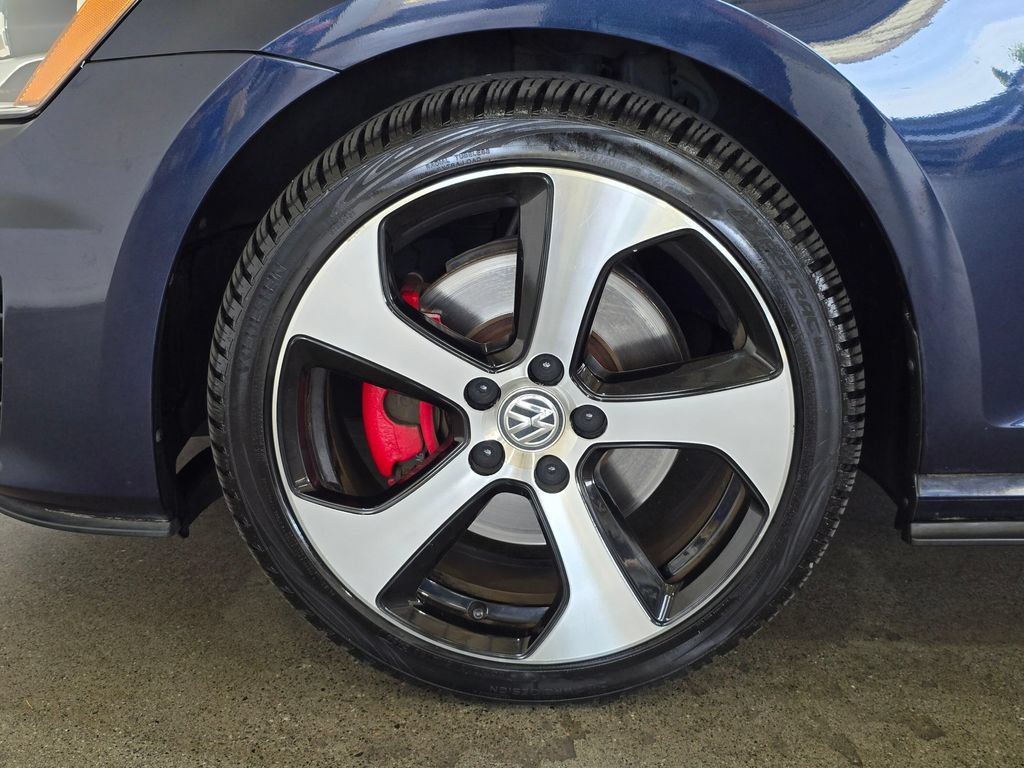 Used 2016 Volkswagen GTI S FWD image 8
