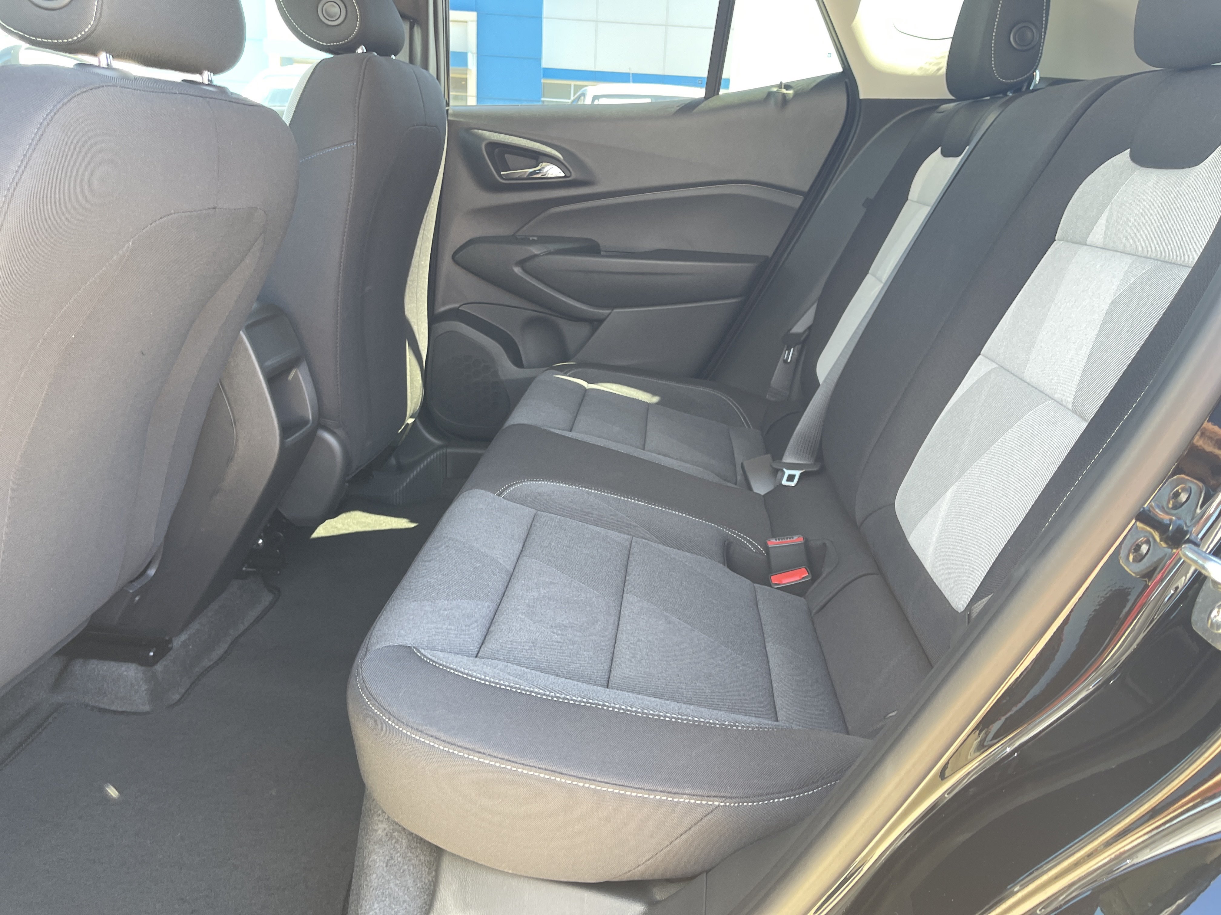 New 2026 Chevrolet Trax LS w/ LS Convenience Package FWD image 36