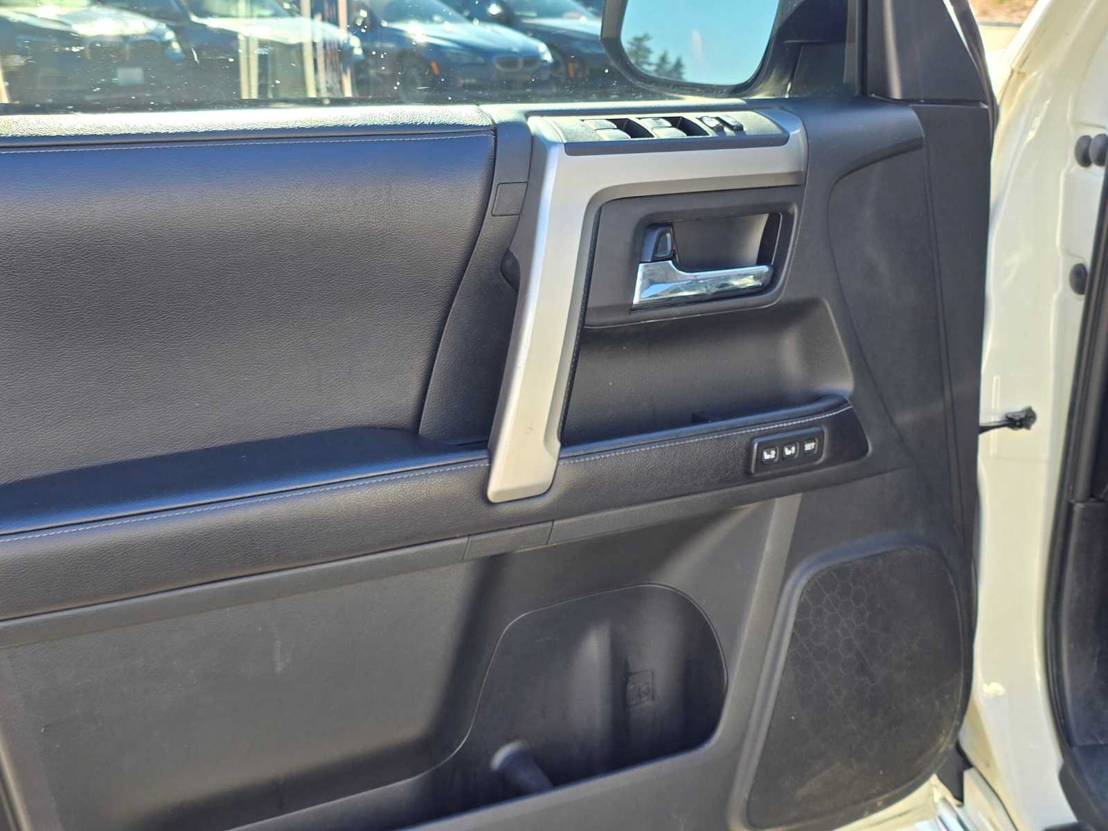 Used 2019 Toyota 4Runner Limited AWD/4WD image 22