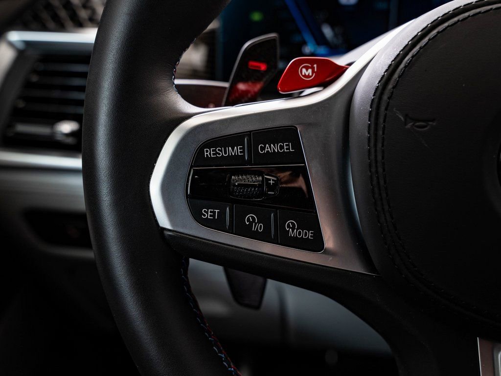 Used 2025 BMW X6 M Competition w/ Executive Package image 28