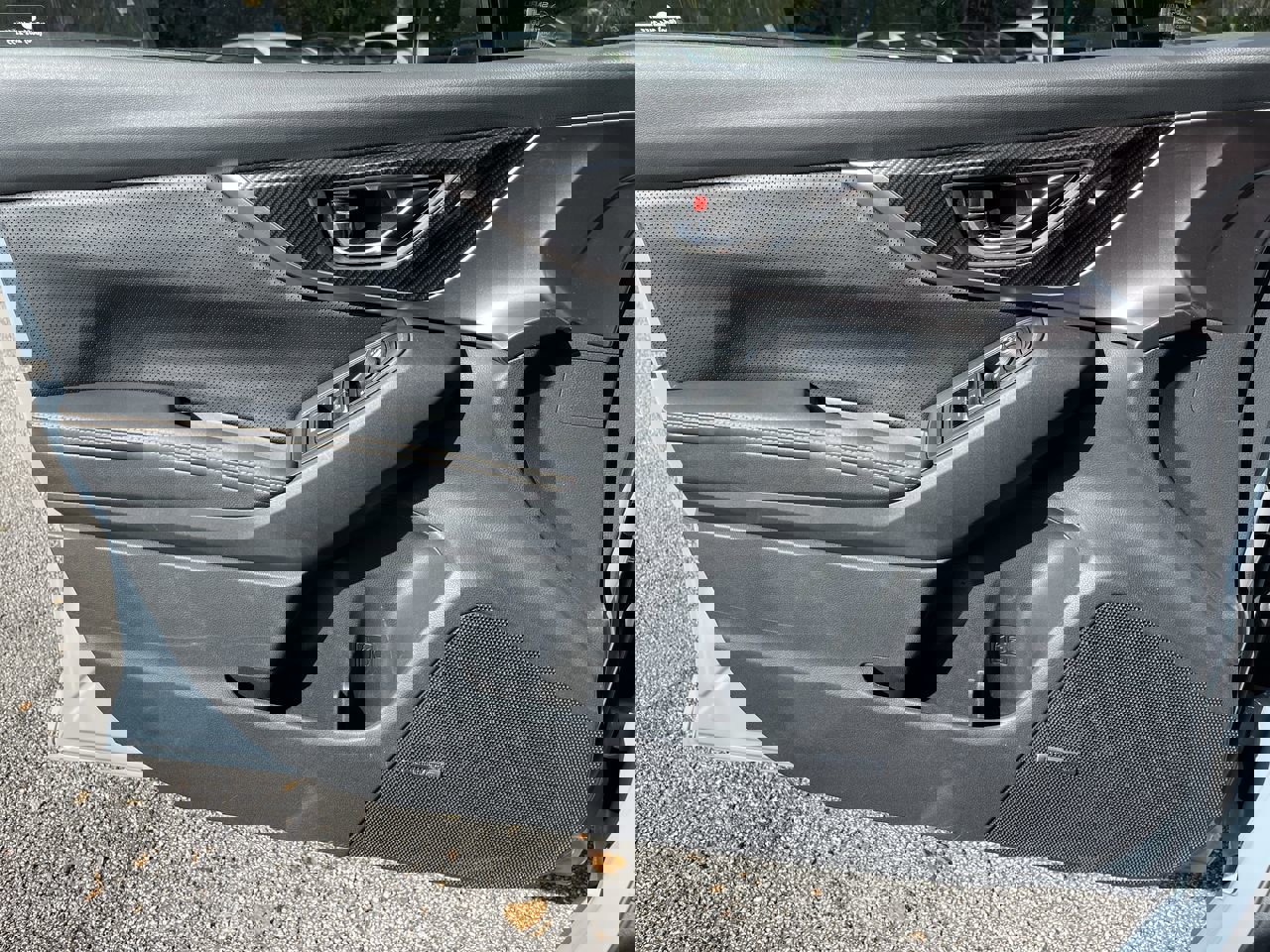 Used 2019 Subaru Crosstrek 2.0i Limited w/ Moonroof Package w/Navigation image 16