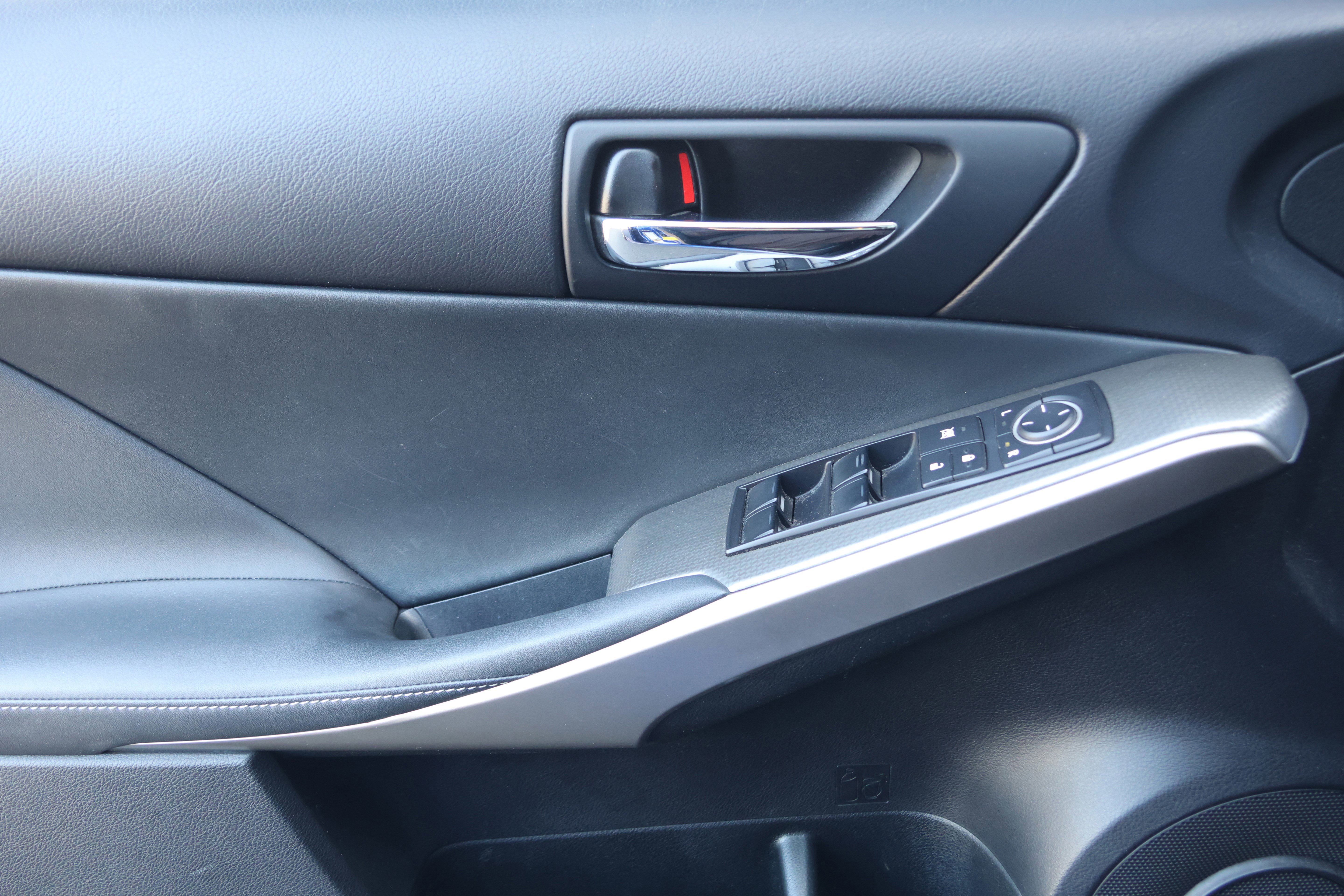 Used 2016 Lexus IS 350 w/ F Sport Package image 12