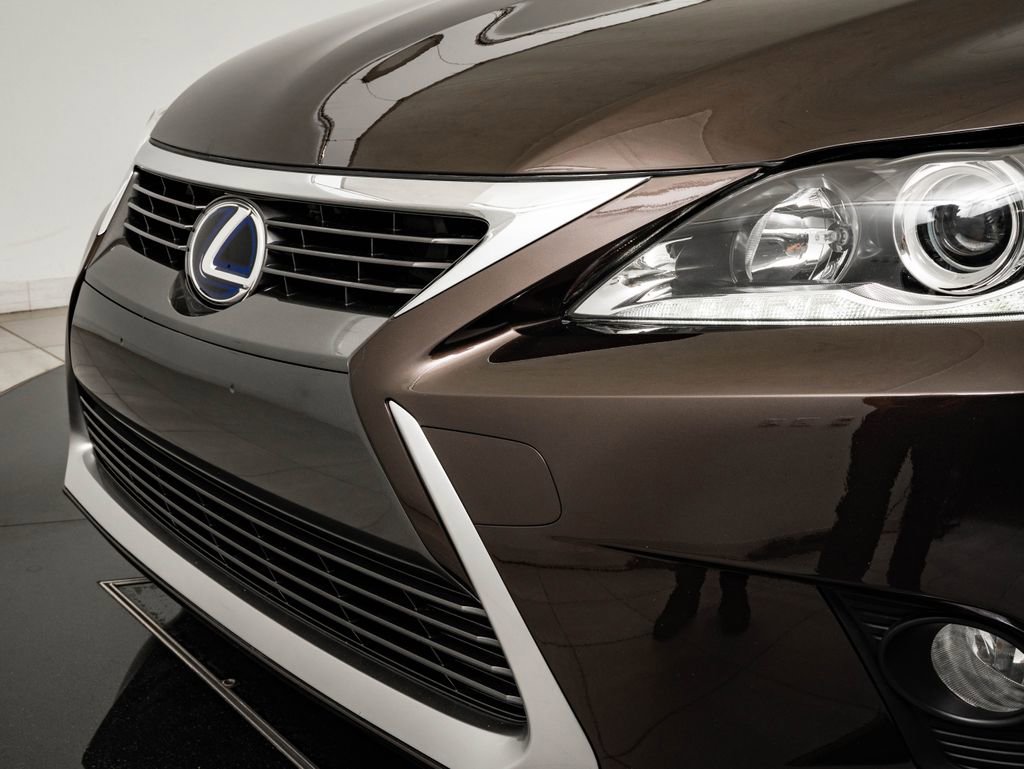 Used 2014 Lexus CT 200h FWD image 3