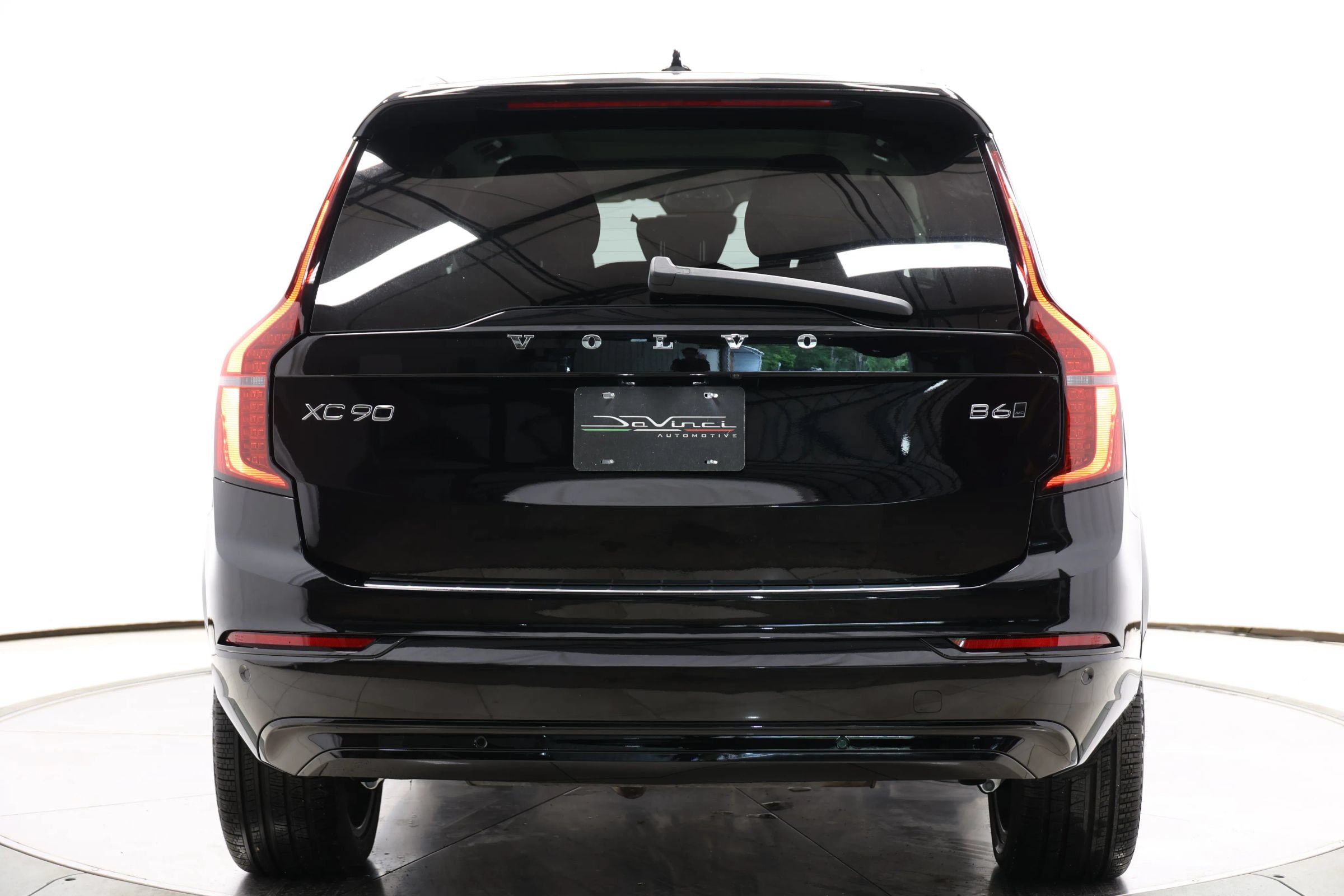Used 2025 Volvo XC90 T8 Plus w/ Protection Package Premier AWD/4WD image 67