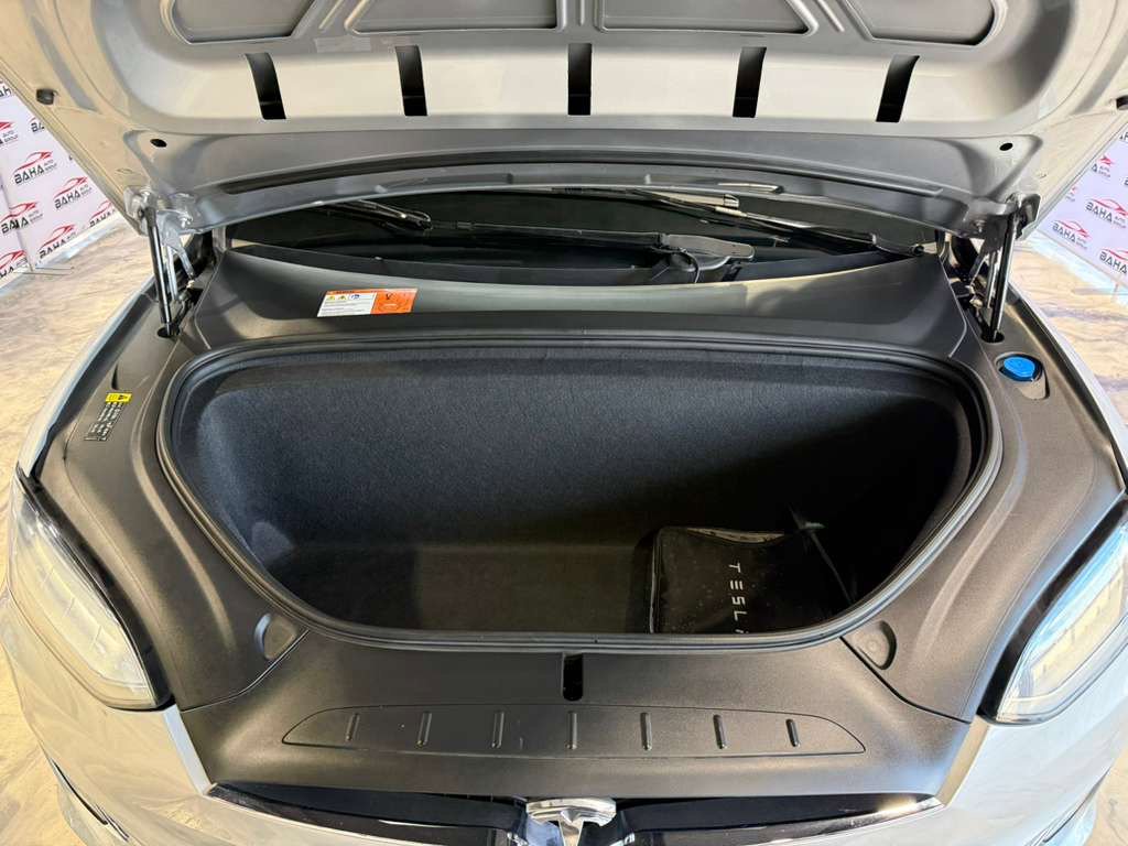 Used 2017 Tesla Model X 100D image 64