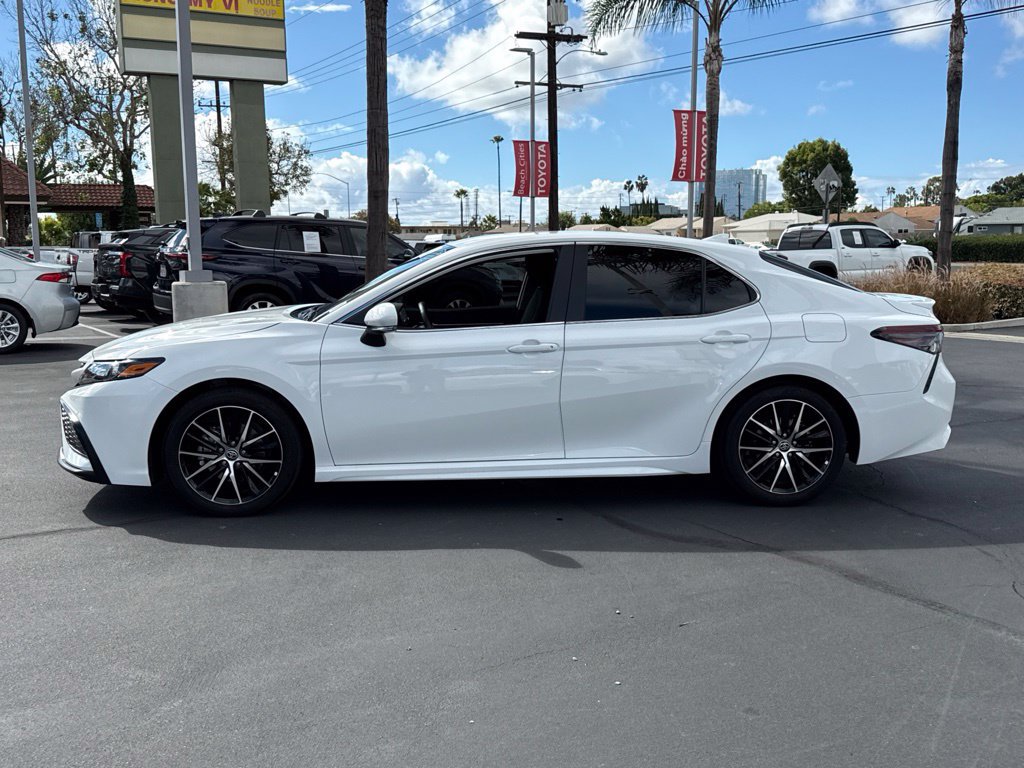 Certified 2024 Toyota Camry SE FWD image 7