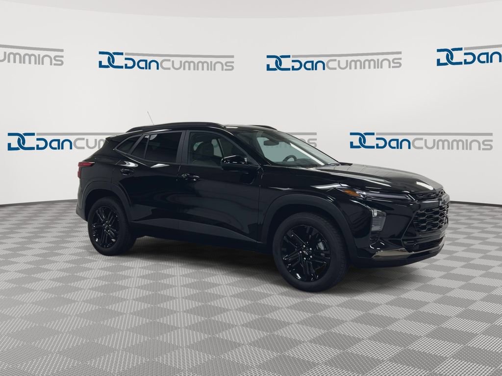 New 2026 Chevrolet Trax ACTIV w/ Driver Confidence Package FWD image 2
