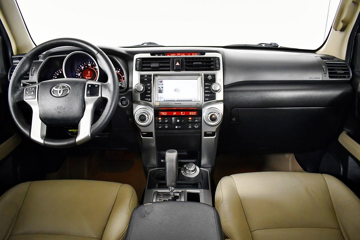 Used 2013 Toyota 4Runner Limited AWD/4WD image 17
