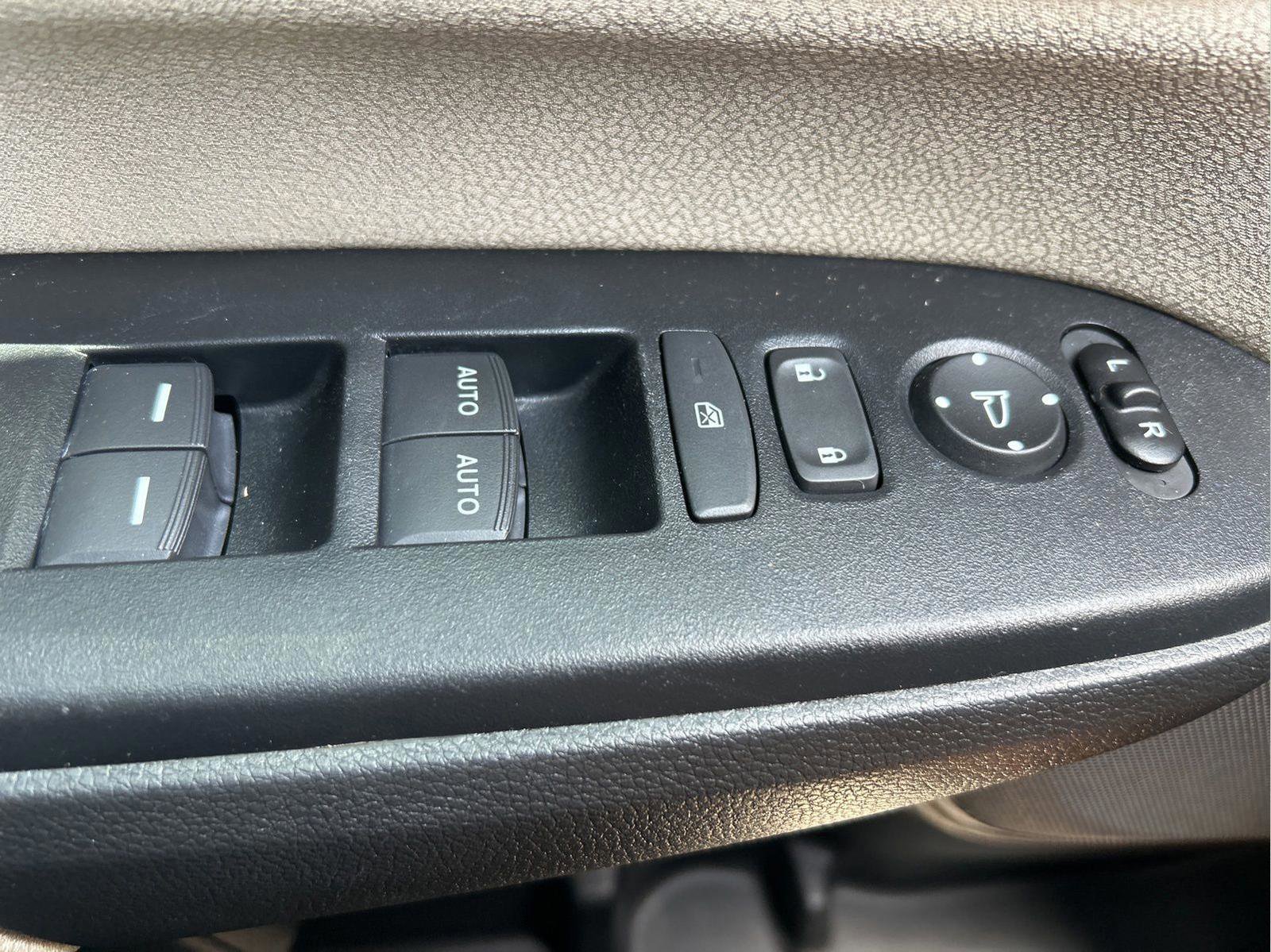 Used 2022 Honda CR-V EX image 24