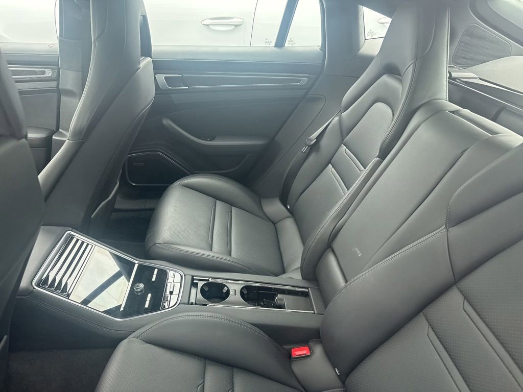 Certified 2022 Porsche Panamera GTS AWD/4WD image 7