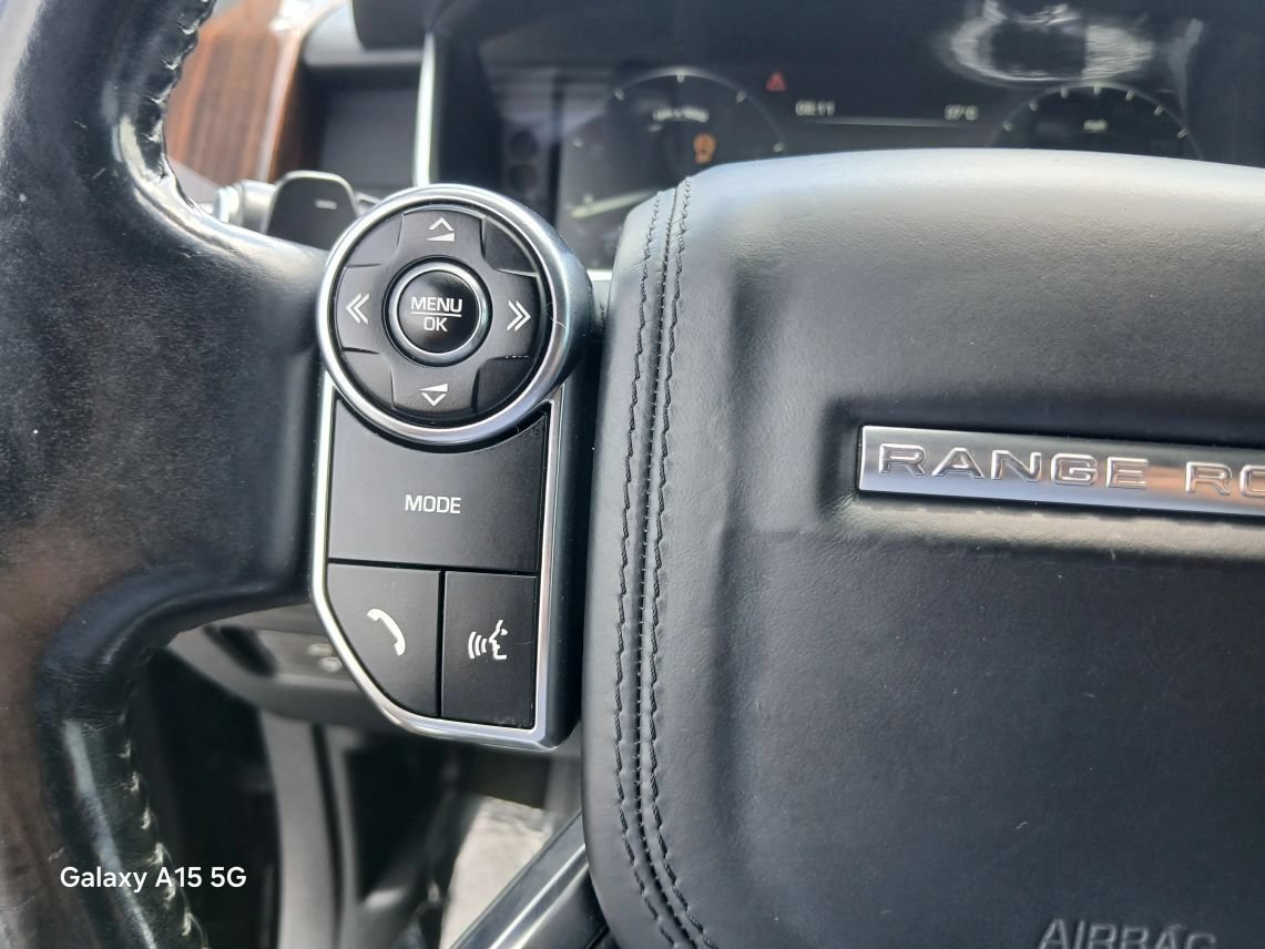 Used 2014 Land Rover Range Rover HSE AWD/4WD image 30