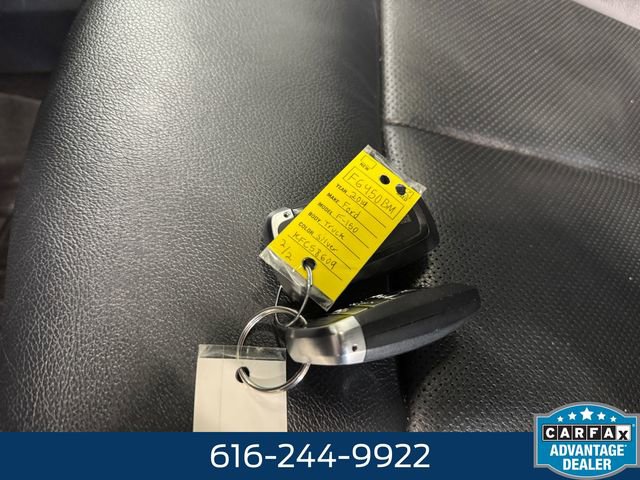 Used 2019 Ford F150 Lariat w/ Equipment Group 502A Luxury AWD/4WD image 26
