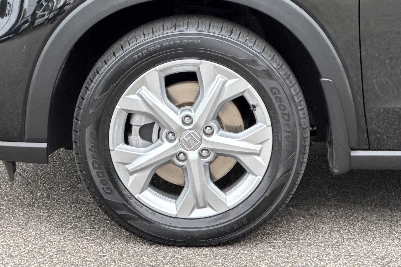 Certified 2023 Honda HR-V LX image 26