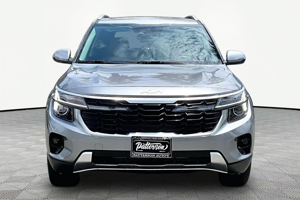 Certified 2024 Kia Seltos EX FWD image 3