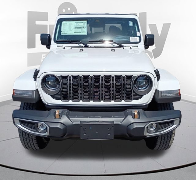 New 2026 Jeep Gladiator Sport AWD/4WD image 2