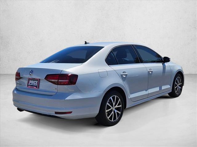 Used 2017 Volkswagen Jetta SE FWD image 5