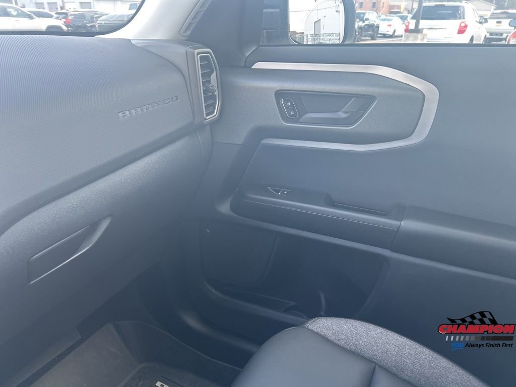 Used 2025 Ford Bronco Sport Big Bend w/ Convenience Package AWD/4WD image 36