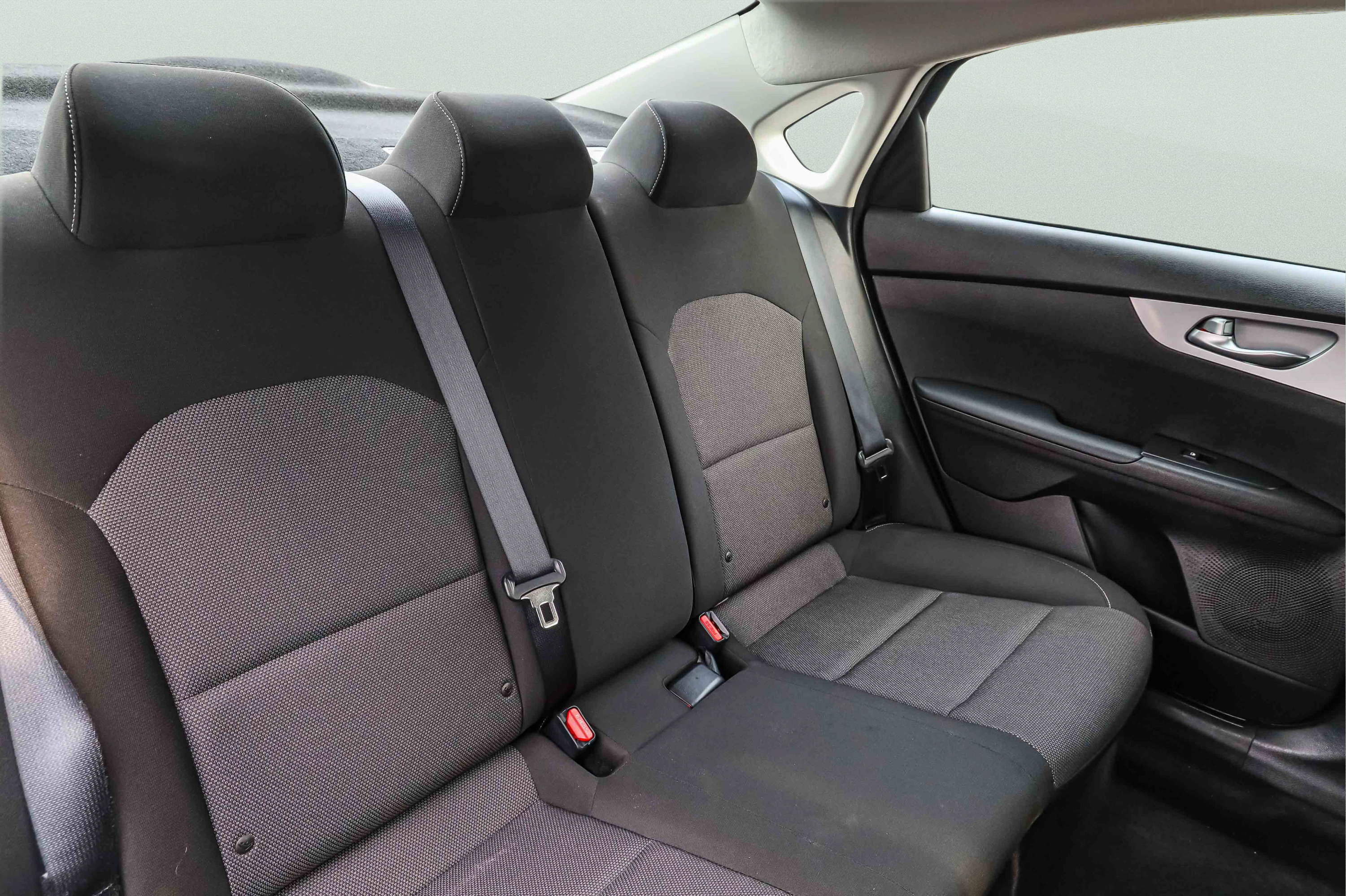 Certified 2023 Kia Forte LXS w/ LXS Technology Package FWD image 24