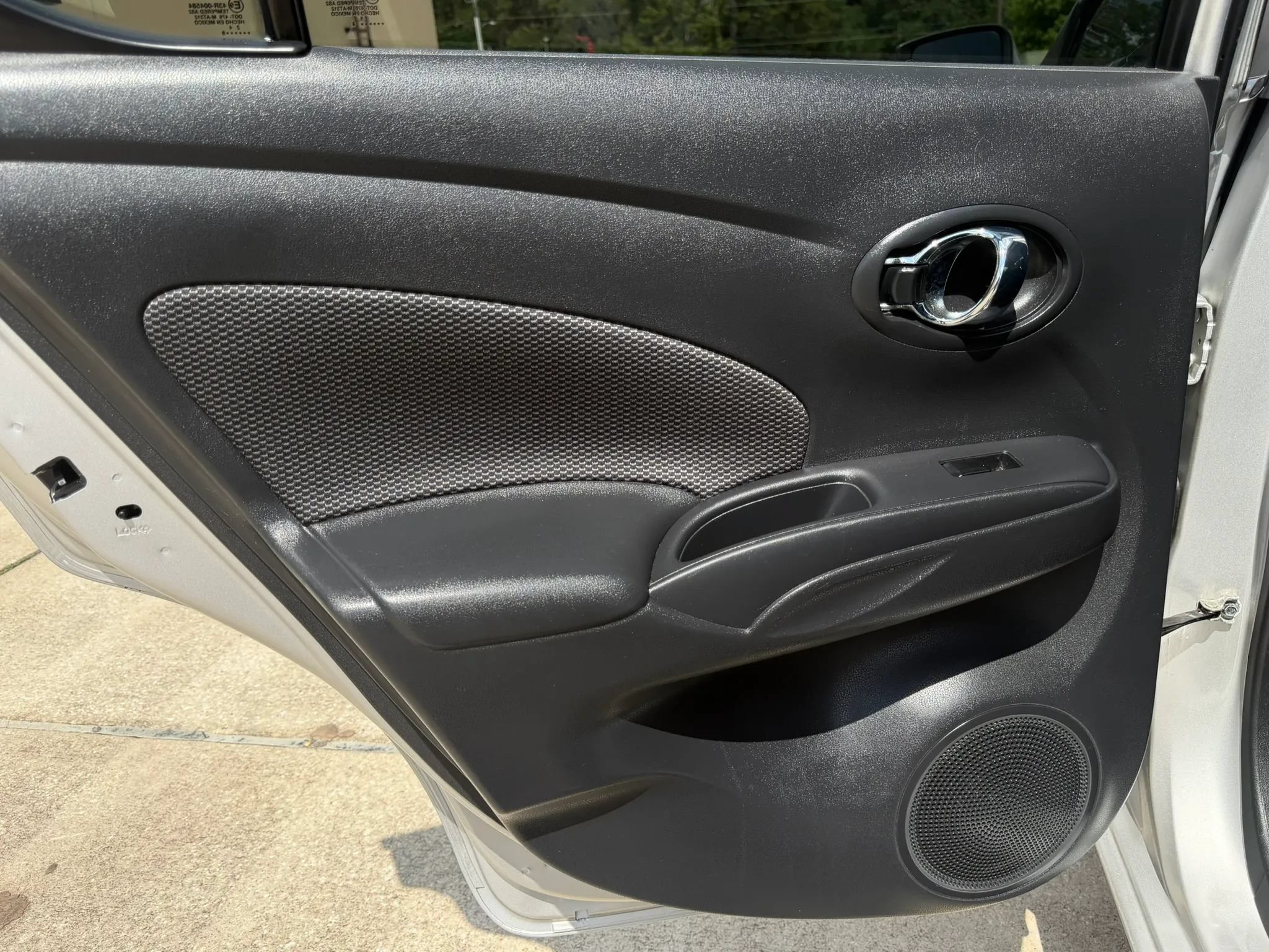 Used 2018 Nissan Versa SV FWD image 26