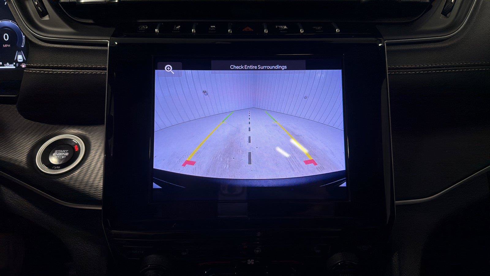 Used 2025 Jeep Grand Cherokee Altitude w/ Trailer Tow Package AWD/4WD image 19