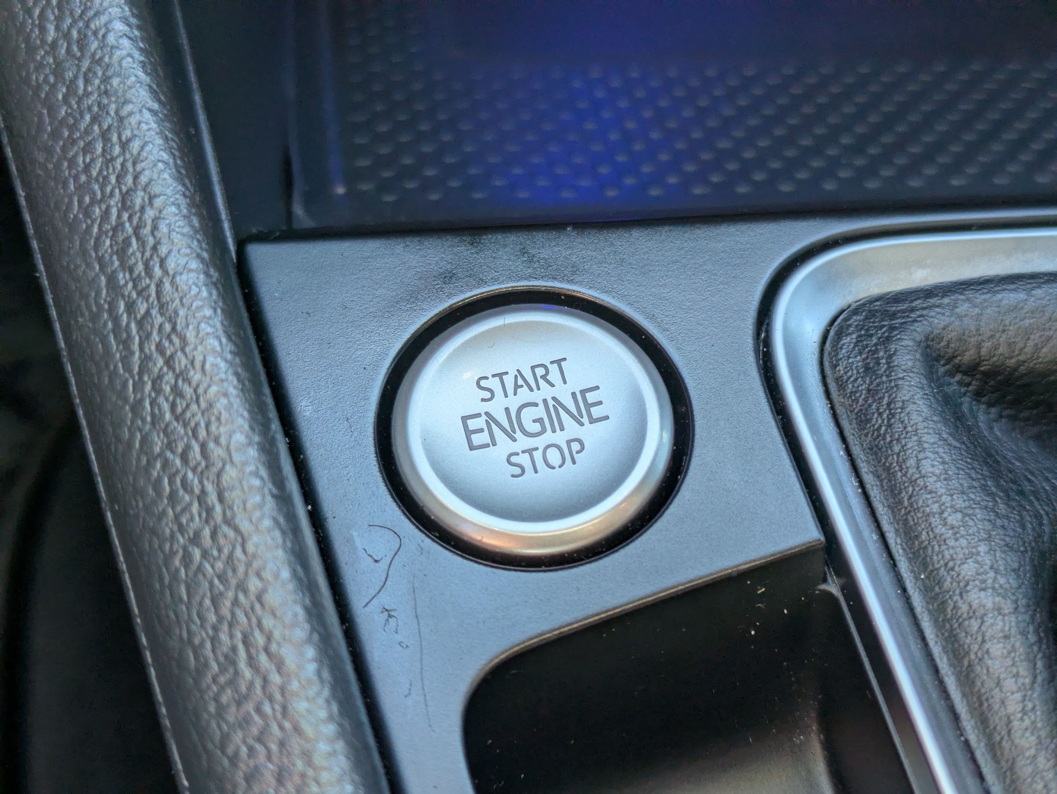 Used 2022 Volkswagen Jetta SEL FWD image 23