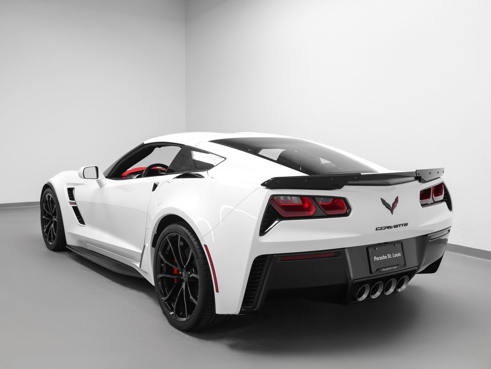 Used 2019 Chevrolet Corvette Grand Sport image 3