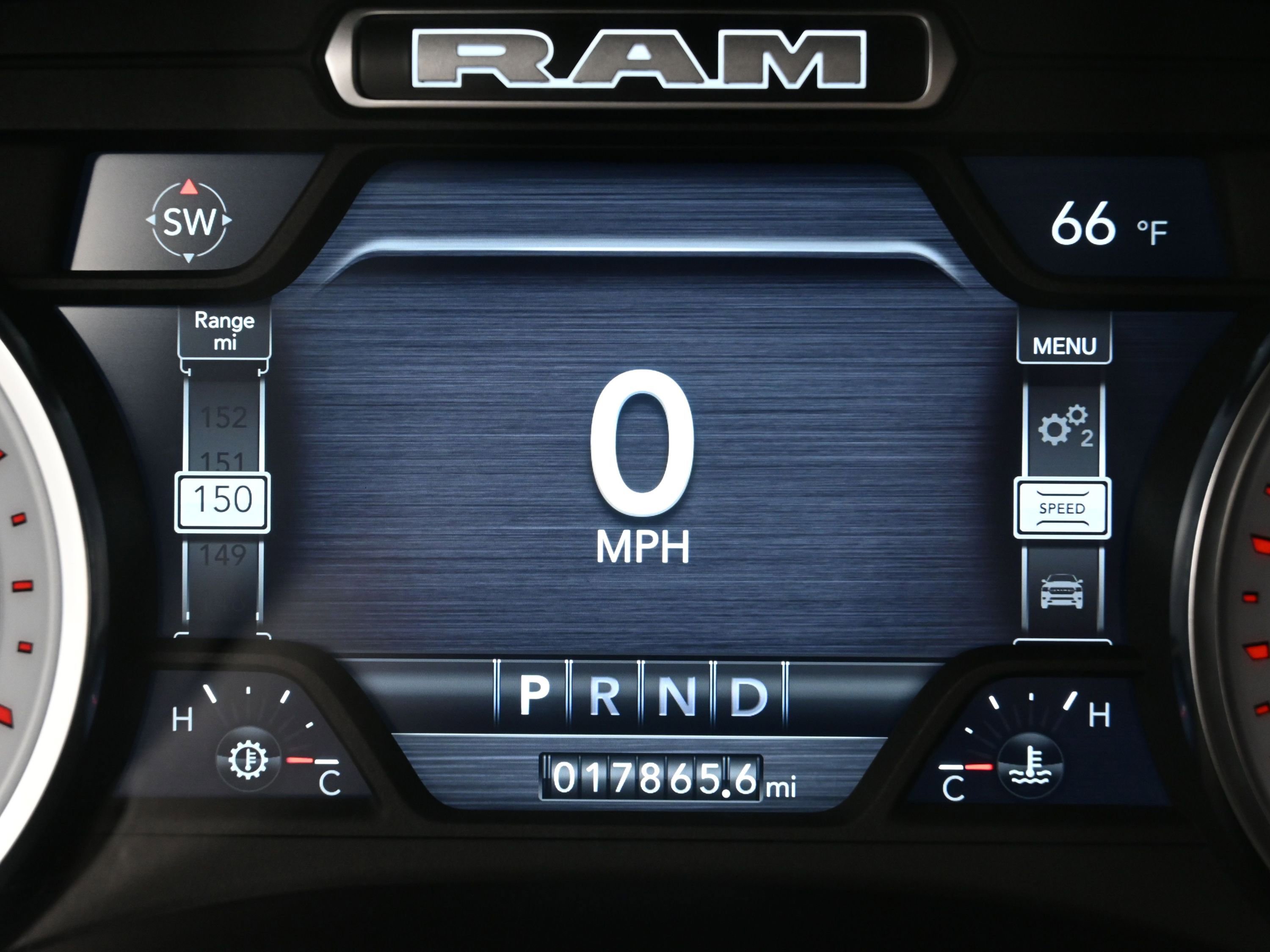 Used 2023 RAM 2500 Laramie w/ Night Edition image 16