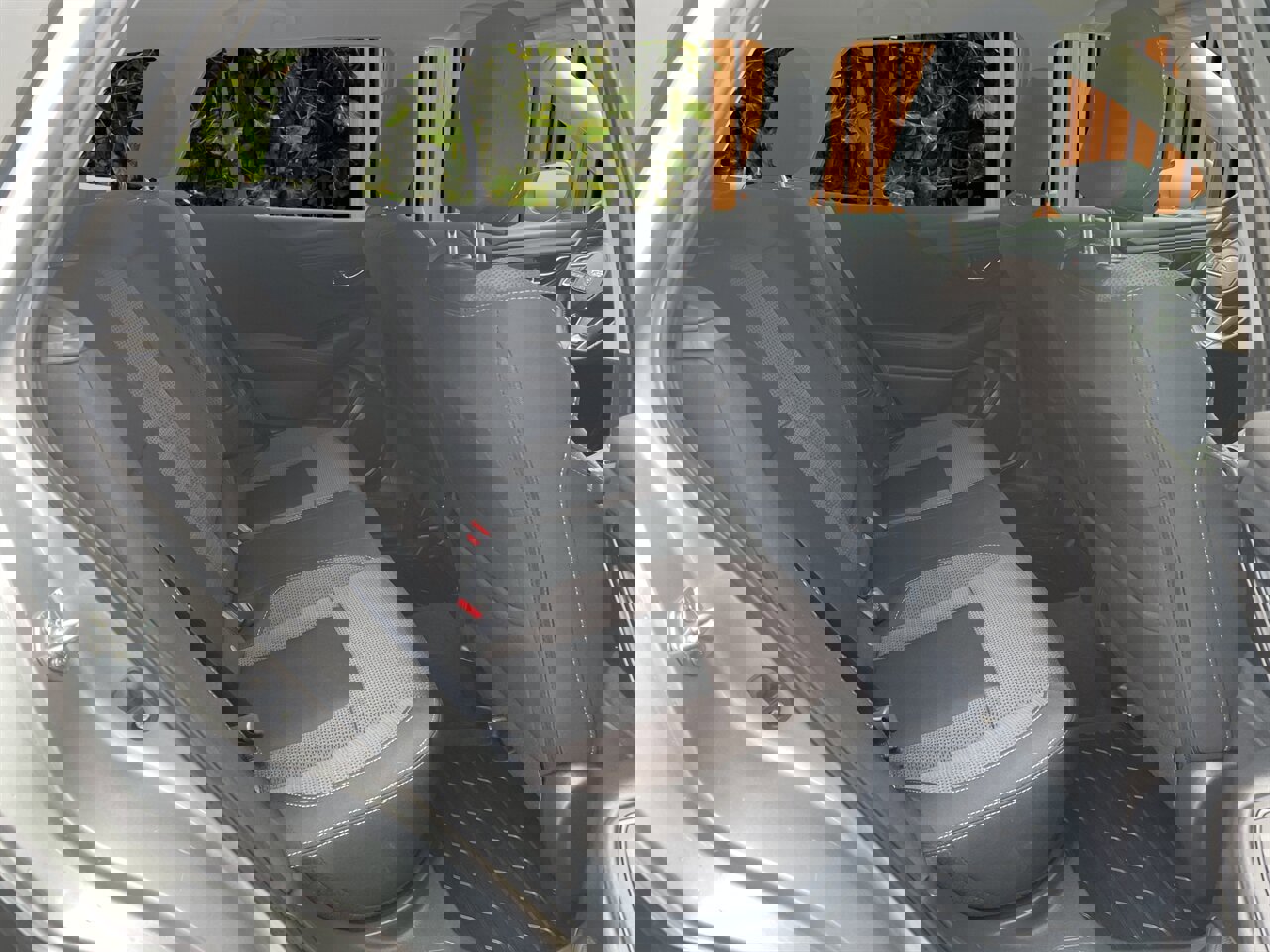 Used 2025 Subaru Outback Premium w/ Popular Package #1A image 15