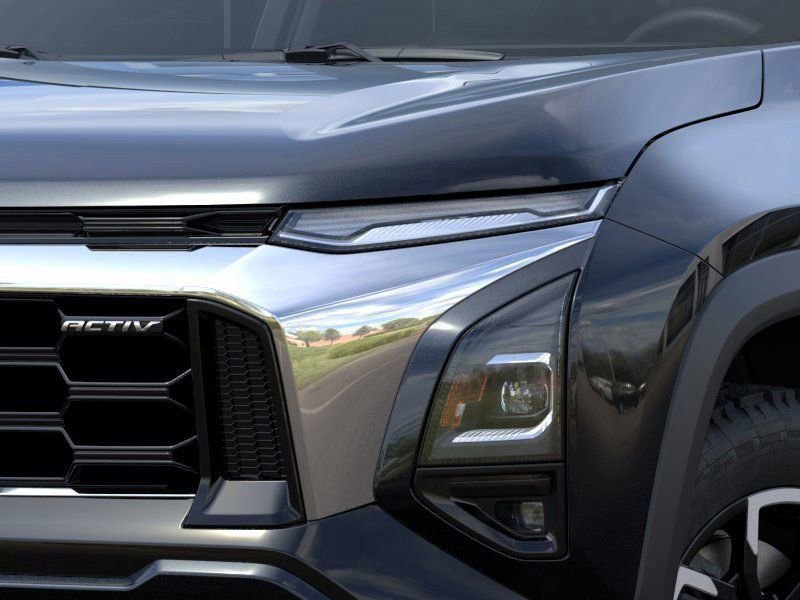 New 2025 Chevrolet Equinox ACTIV w/ Safety and Technology Package image 10