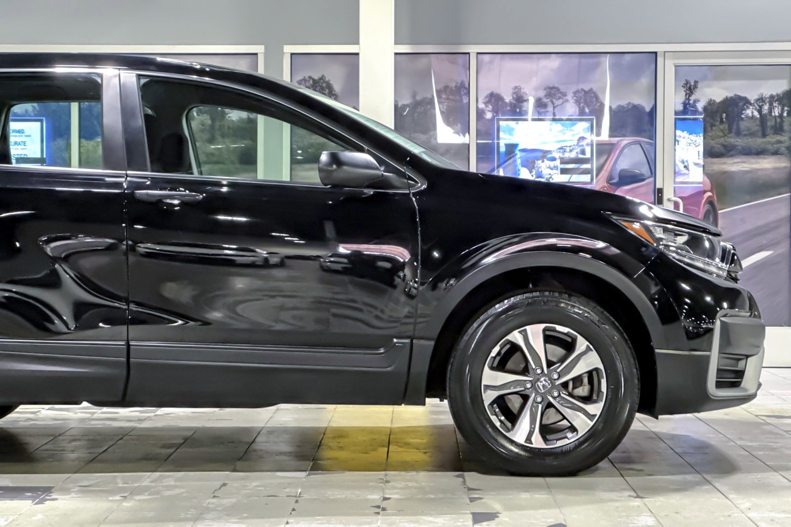 Used 2020 Honda CR-V LX image 33