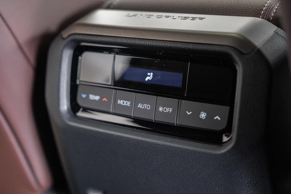 New 2027 Toyota Land Cruiser AWD/4WD image 38