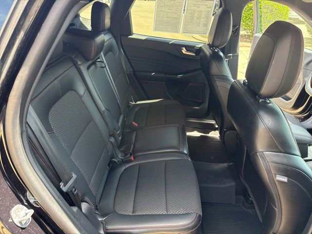 Used 2024 Ford Escape ST-Line w/ Tech Pack #1 AWD/4WD image 28