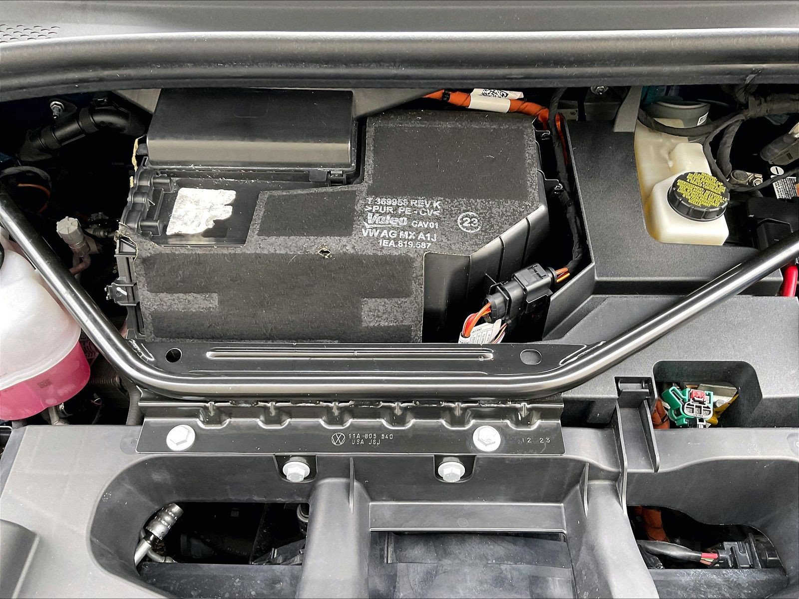 Certified 2023 Volkswagen ID.4 Pro RWD image 31