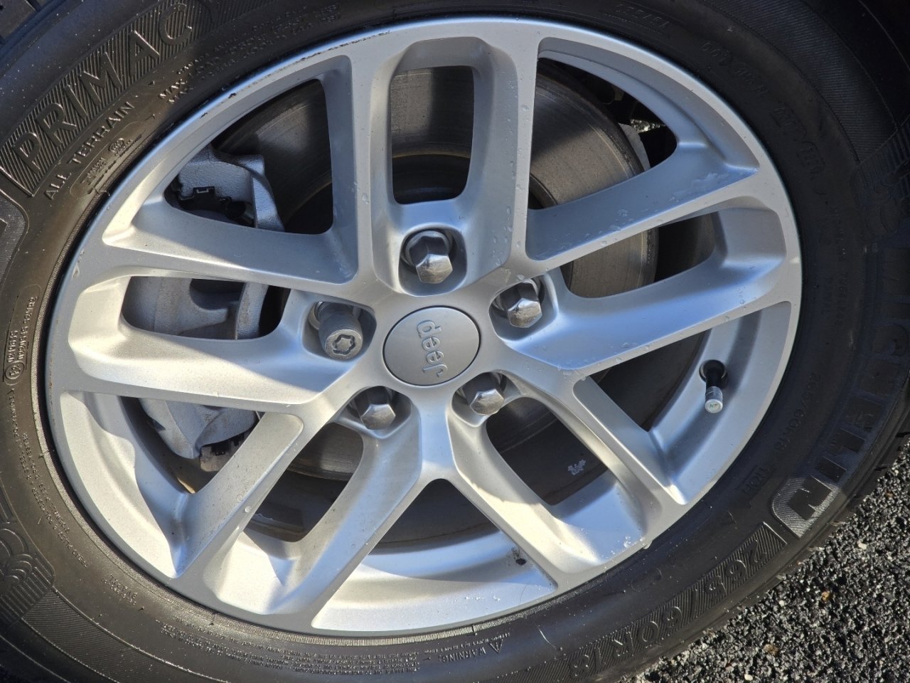 Used 2022 Jeep Grand Cherokee L Laredo w/ Luxury Tech Group I image 8