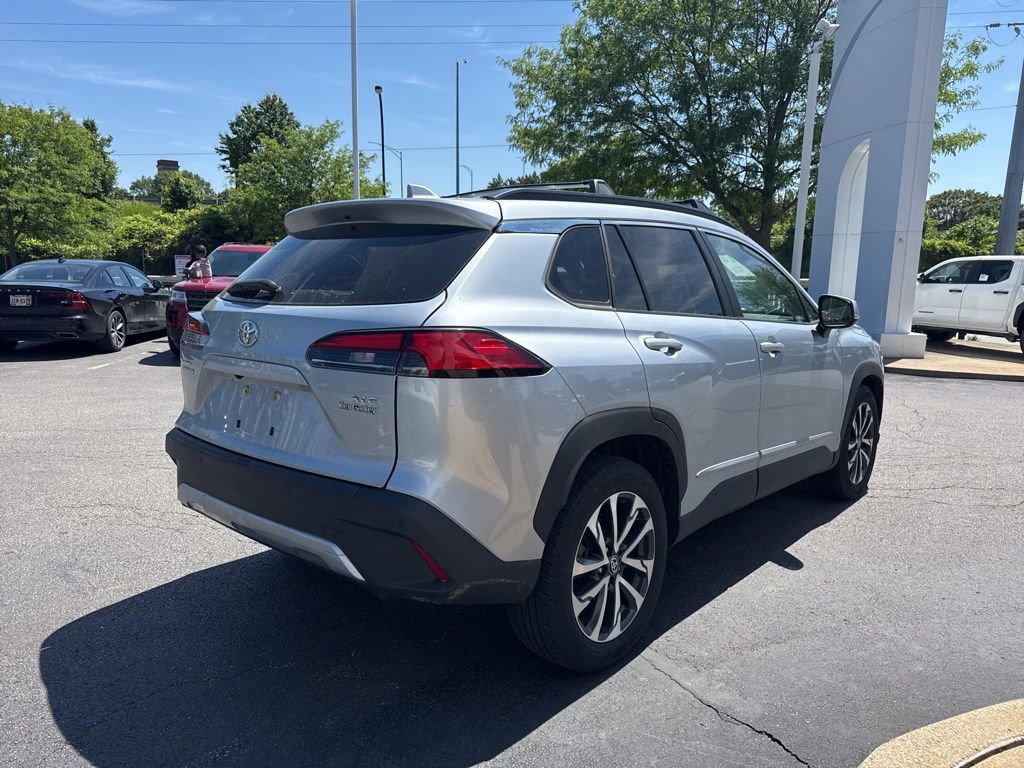 Certified 2023 Toyota Corolla Cross XLE w/ Convenience Package FWD image 5