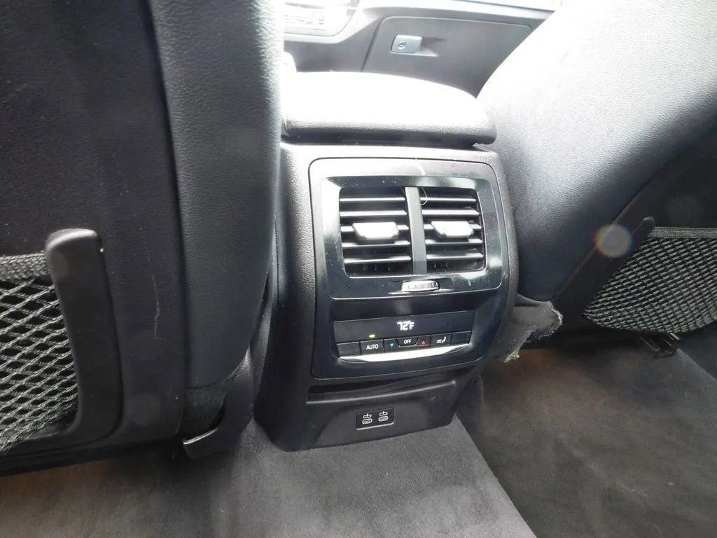 Used 2020 BMW X3 xDrive30i w/ Convenience Package image 12