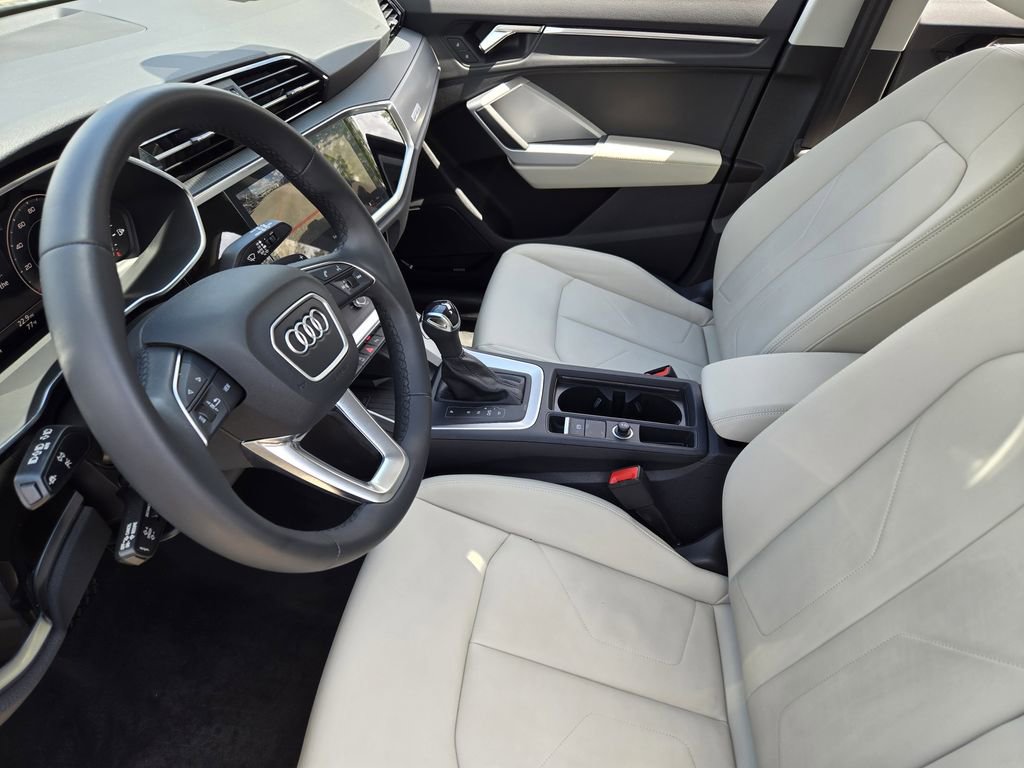 Certified 2024 Audi Q3 2.0T Premium Plus AWD/4WD image 17