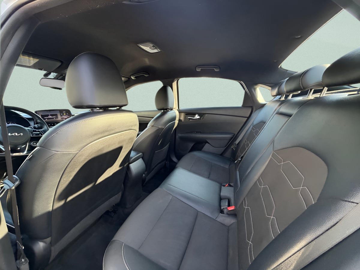 Used 2023 Kia Forte GT-Line w/ GT-Line Technology Package FWD image 20