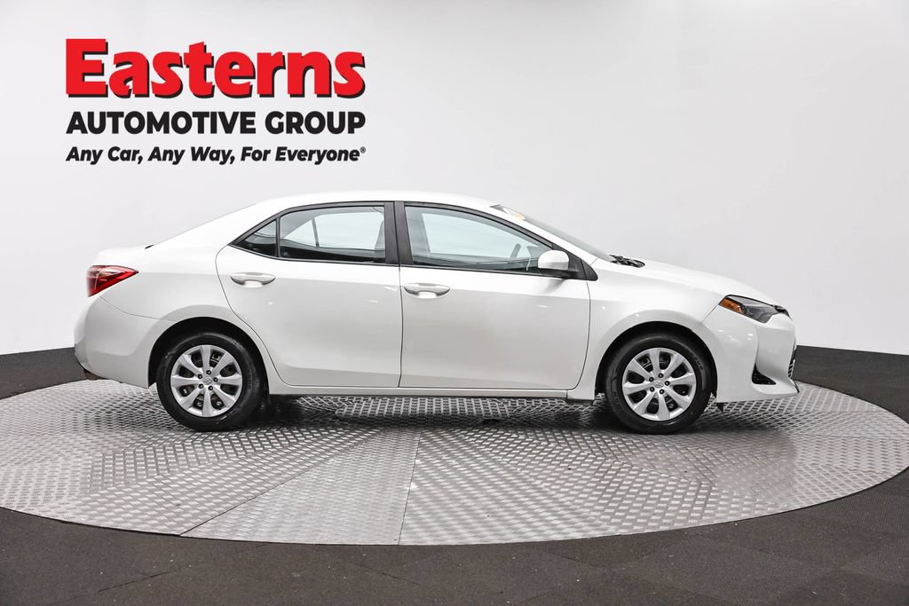 Used 2019 Toyota Corolla LE FWD image 4