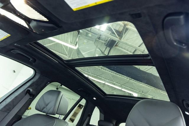 New 2026 BMW X5 xDrive50e w/ Executive Package image 16