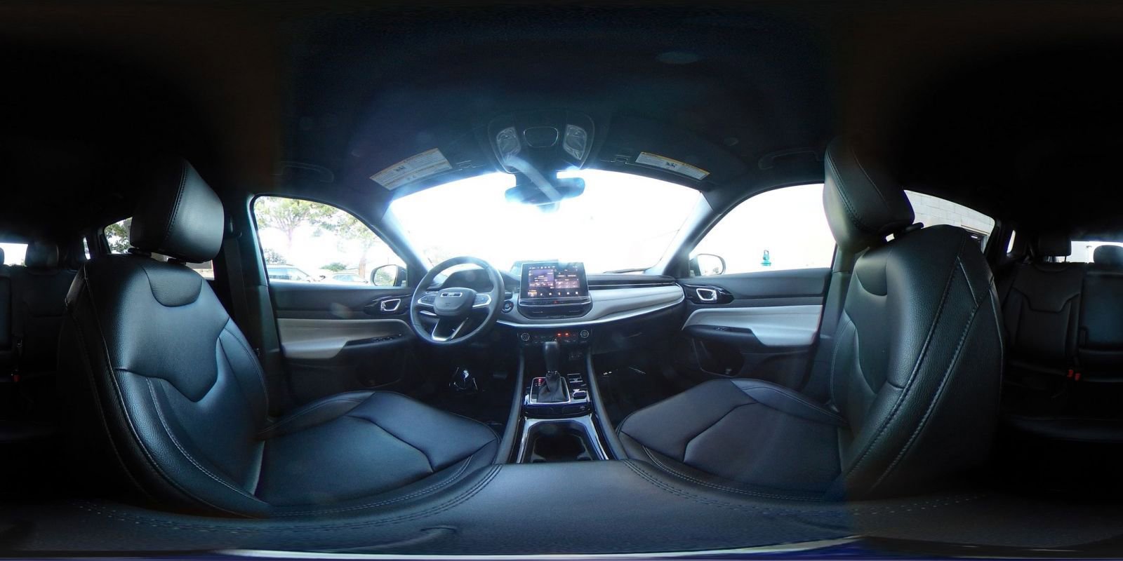 Used 2025 Jeep Compass Limited image 42