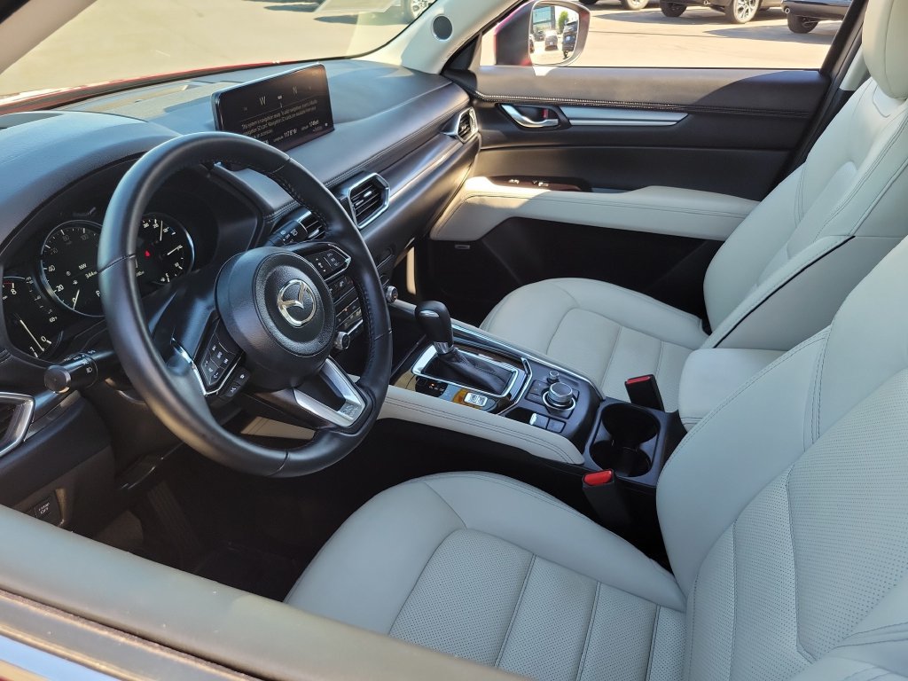 Certified 2025 MAZDA CX-5 AWD 2.5 S w/ Premium Plus Pkg image 3