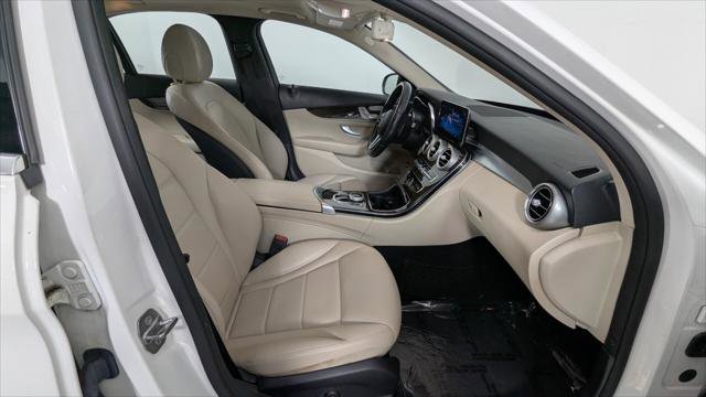 Used 2019 Mercedes-Benz C 300 Sedan image 21