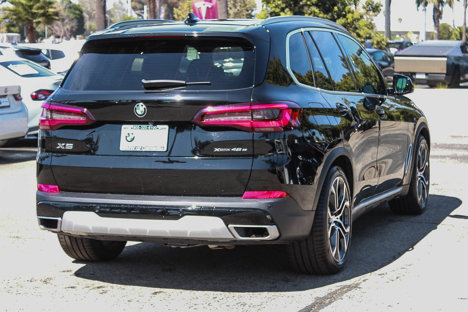 Used 2021 BMW X5 xDrive45e w/ Parking Assistance Package AWD/4WD image 6