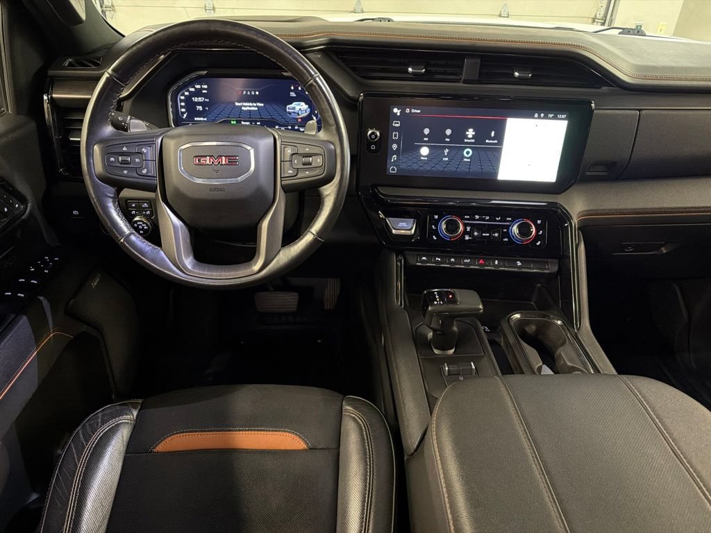 Used 2023 GMC Sierra 1500 AT4 w/ AT4 Premium Package AWD/4WD image 8