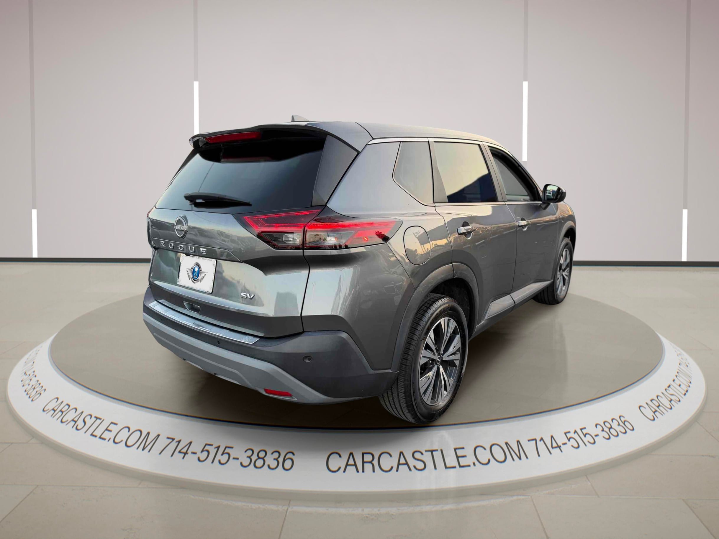 Used 2023 Nissan Rogue SV FWD image 5